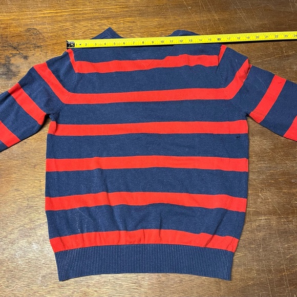 Tommy Hilfiger Pullover Sweater - Small Hole On Back - Classic - Womens Size S/P - Picture 4 of 5